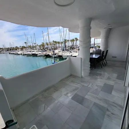 Puerto Marina Playa Apartament *