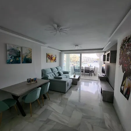 Puerto Marina Playa Apartament