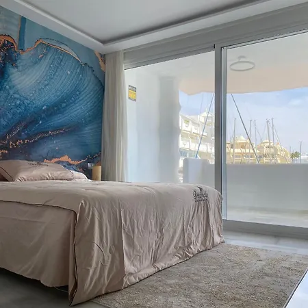 Apartament Puerto Marina Playa *